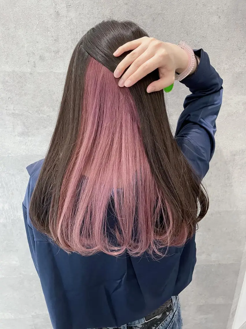 ロング カラー ブリーチ ピンクカラー _WHITE 天神店 YUMEKA🐻のヘアスタイル