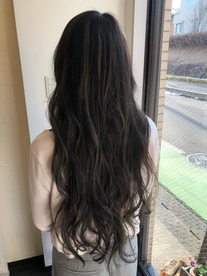 ロング カラー ハイライトカラー ハイライト Ichimura yurieのヘアスタイル