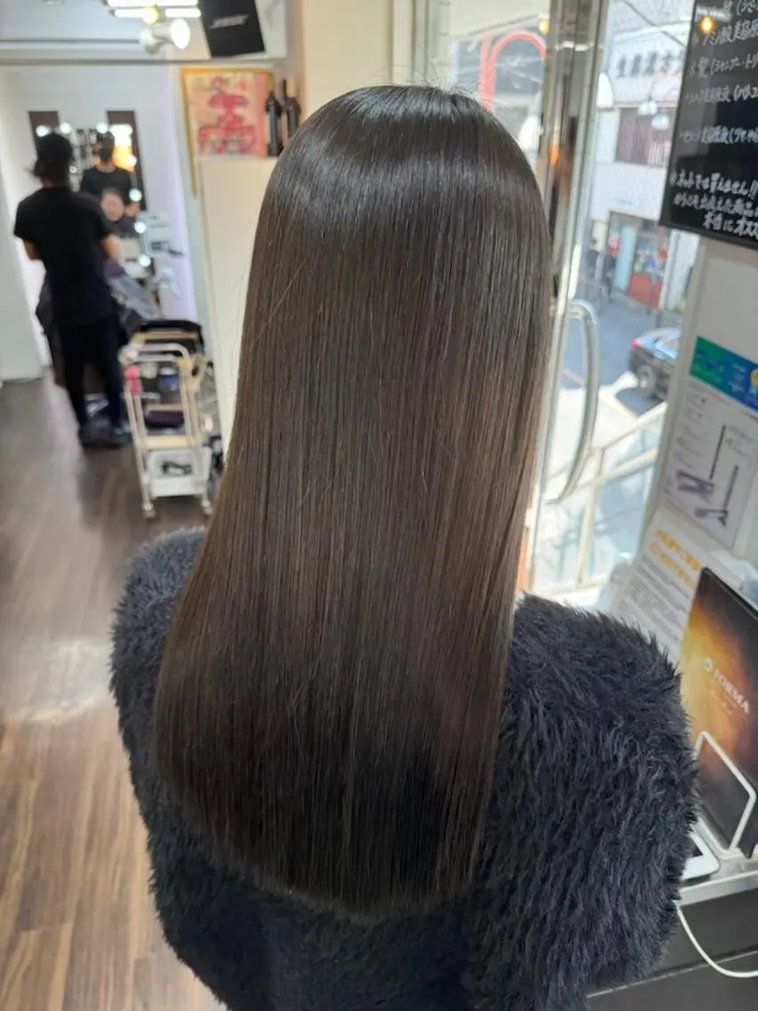 ロング カラー 酸性ストレート カット 縮毛矯正 トリートメント 美髪育成salon 髪質改善 FORMAのヘアスタイル