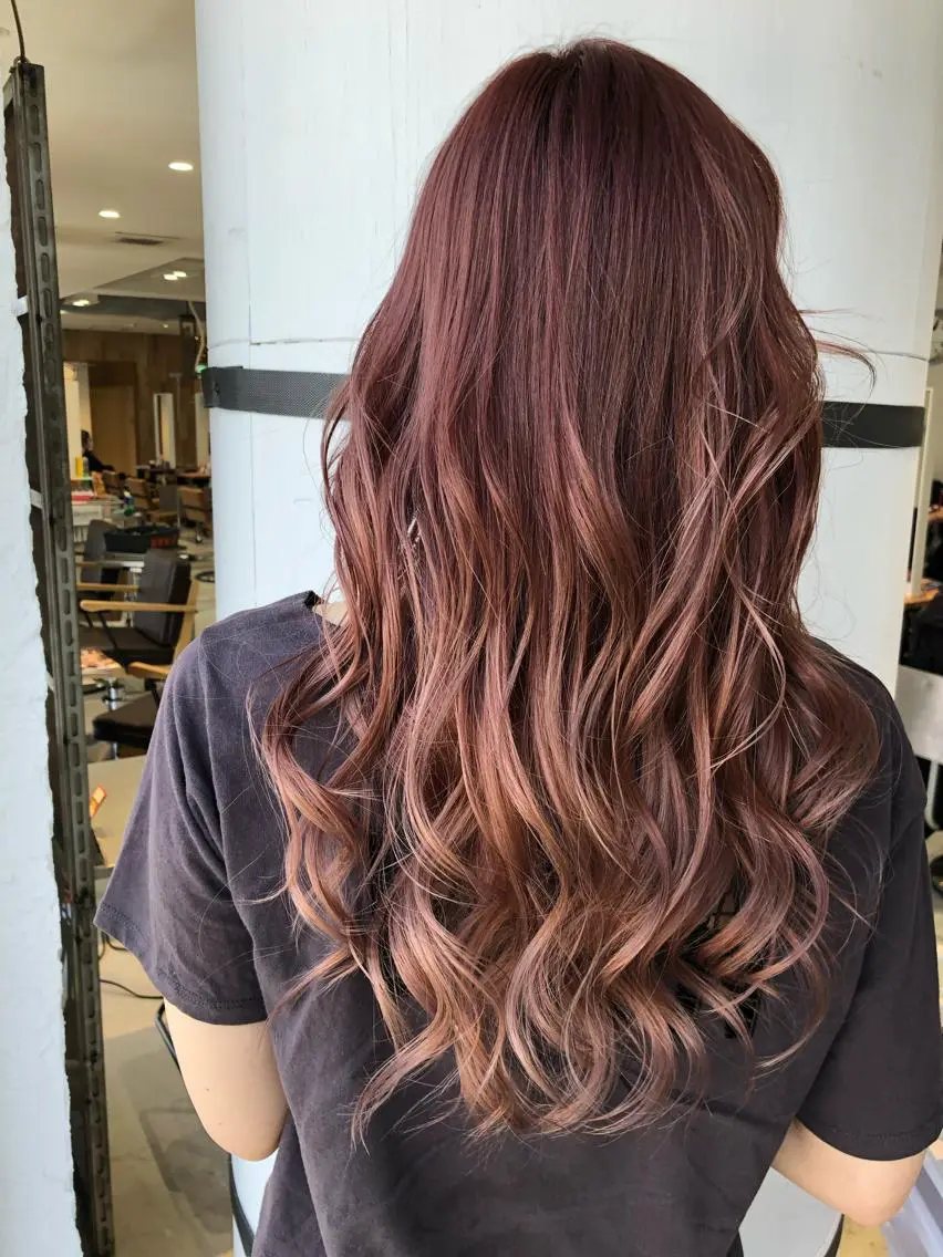 ロング カラー イルミナカラー welring hair salonのヘアスタイル