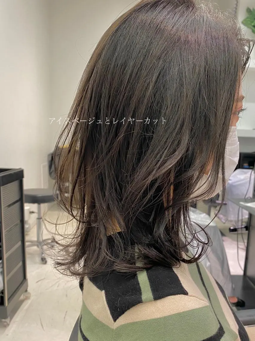 ミディアム カラー ベージュカラー 透明感カラー レイヤーカット 似合わせ専門美容師 なかじまのヘアスタイル