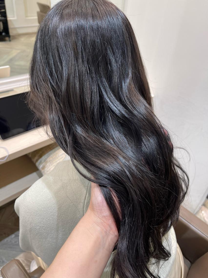 カラー TRENTE MILLEのヘアスタイル