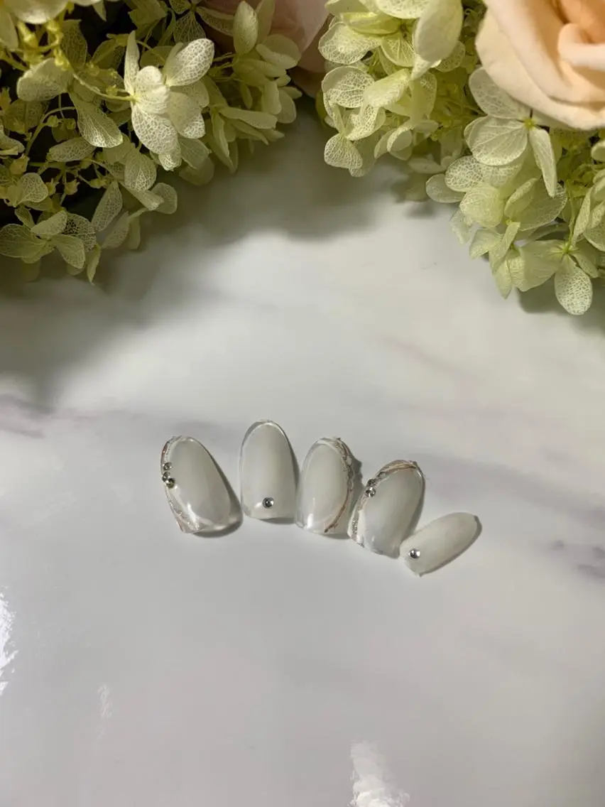 ネイル AZU nailのネイルデザイン