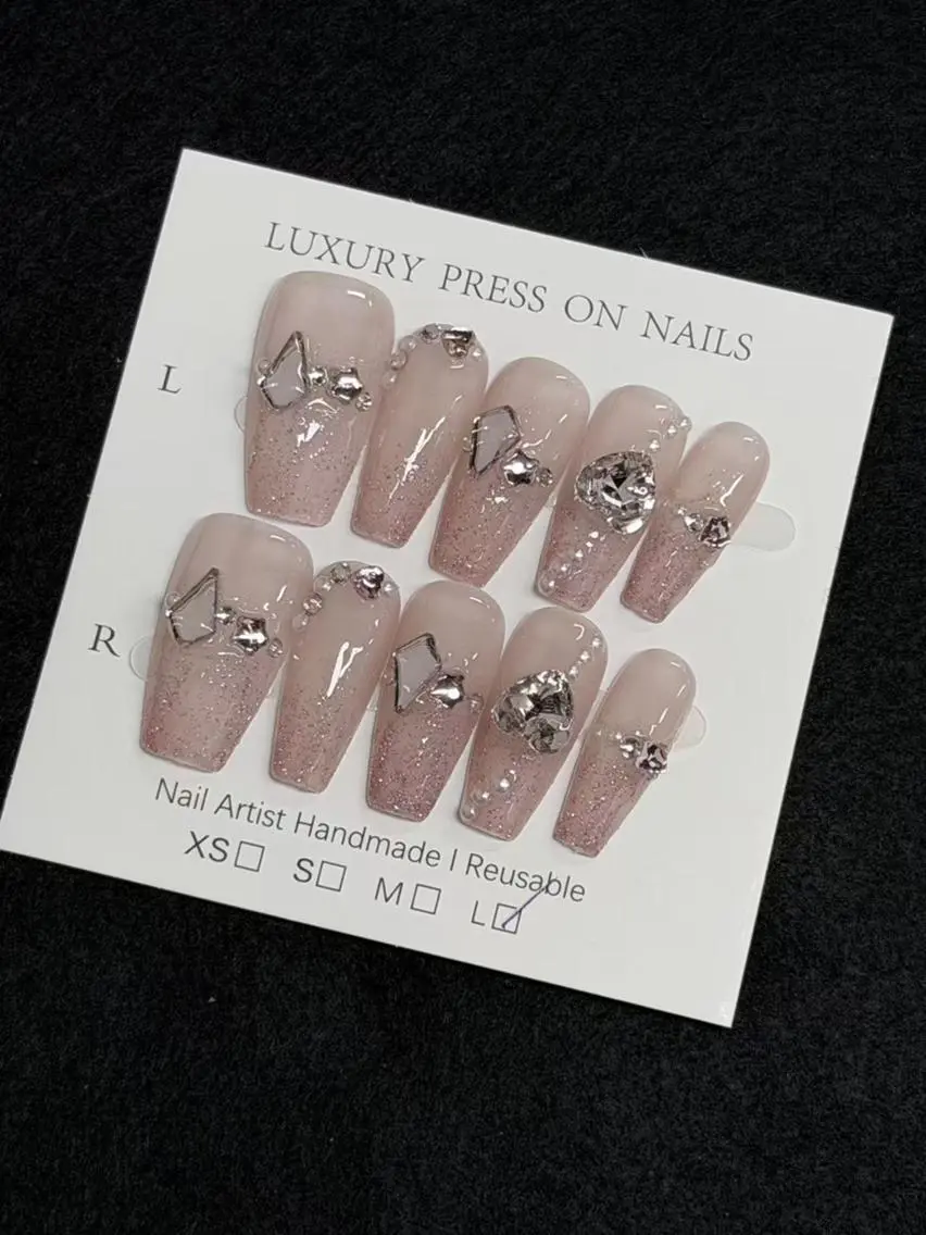 ネイル ハンドネイル ハンドケア メイ 💅のネイルデザイン