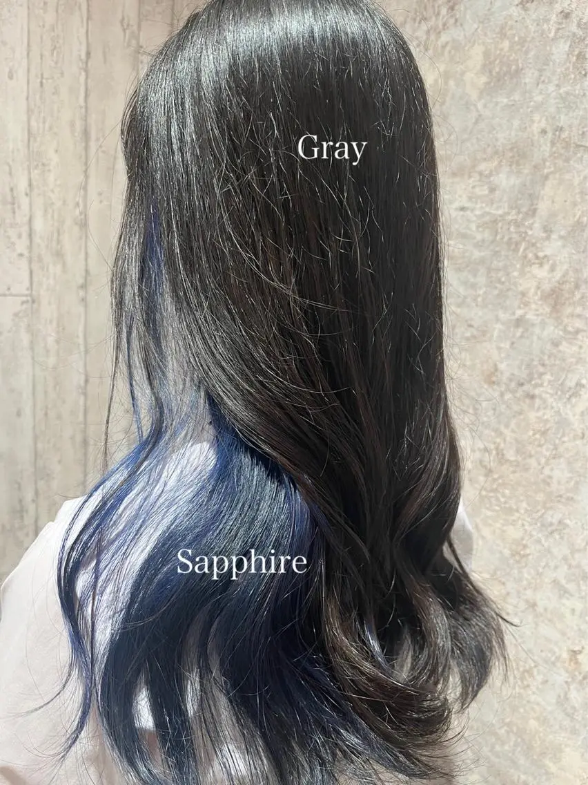 ロング カラー ブリーチ ブルーカラー ダブルカラー グラデーションカラー ハイライトカラー Blanco Color&Careのヘアスタイル
