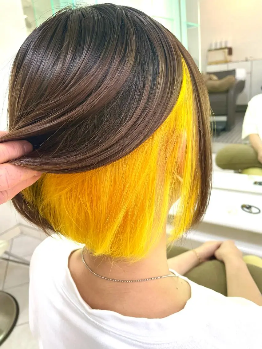 ショート イエローカラー 保住 亮太のヘアスタイル