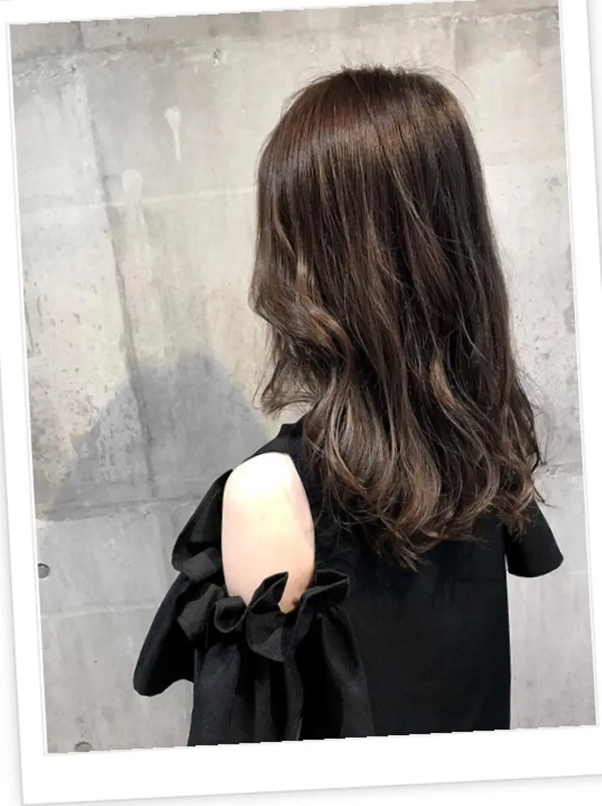 セミロング カラー パーマ ヘアアレンジ メンズ キッズ ネイル マツエク・マツパ カット ヘアカラー トリートメント EnBlesS西宮 マンツーマン神道有基のヘアスタイル