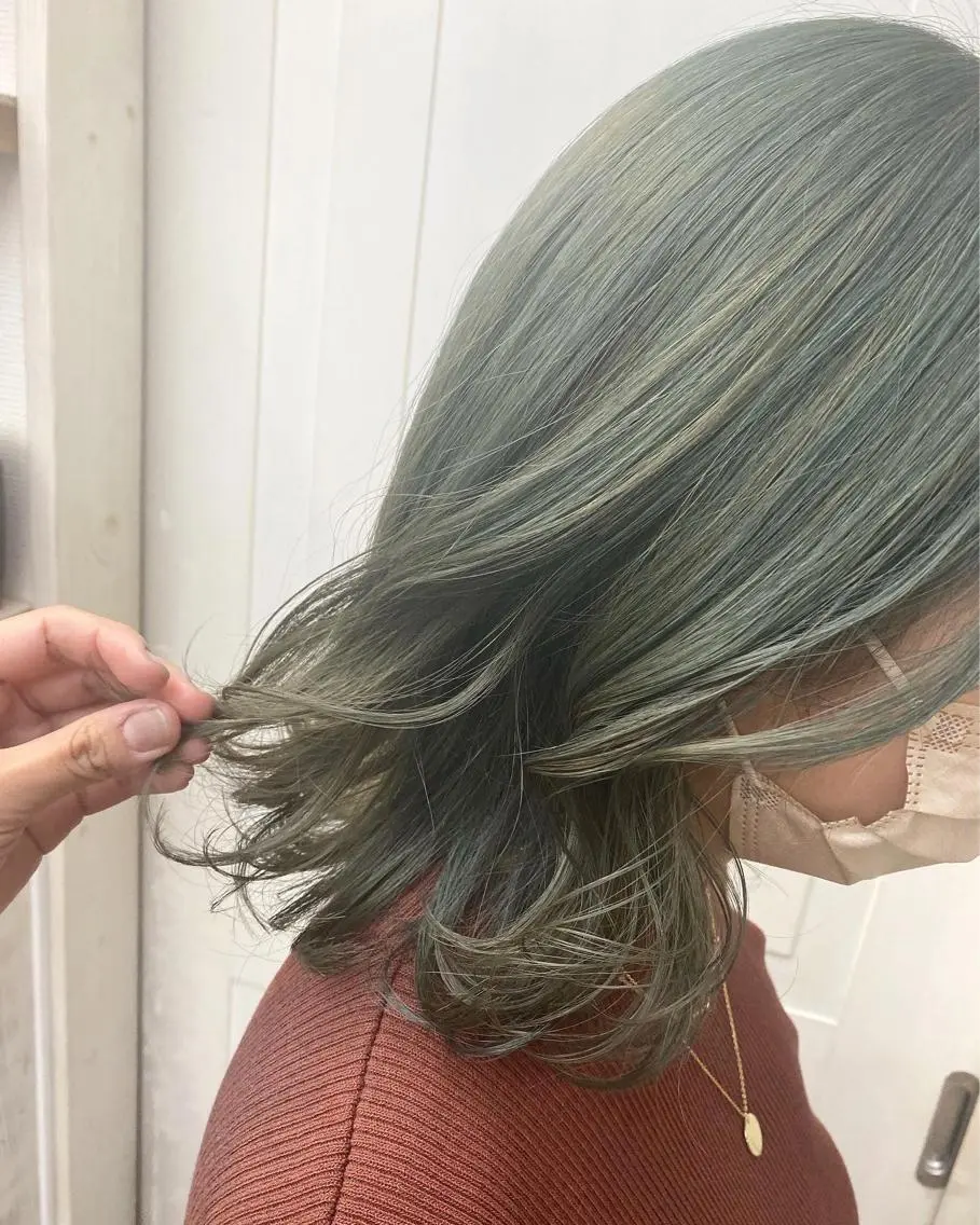 ミディアム カラー ヘアカラー トリートメント ☀️透明感color KURO☀️のヘアスタイル