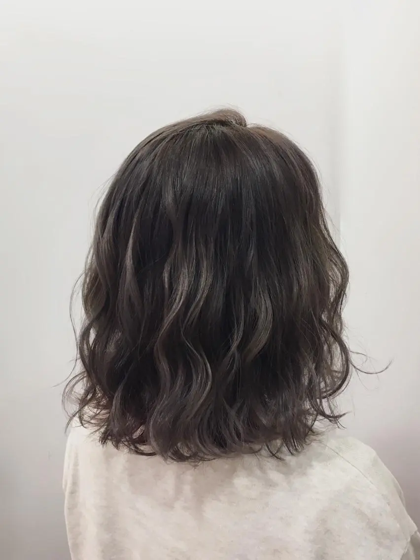 ミディアム カット ヘアカラー 💎髪質改善特化/ 町田莉彩💎のヘアスタイル