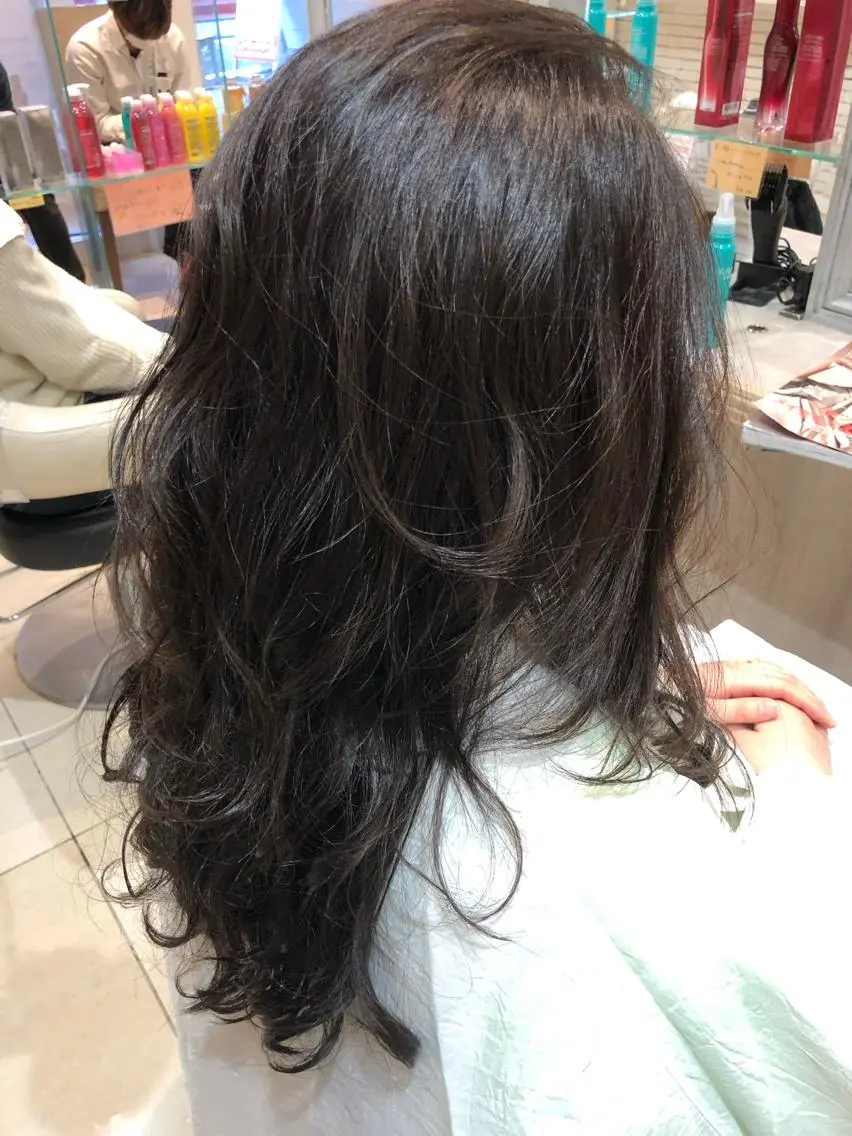 ロング カラー ロング ウルフカット 似合う髪型が 分からない方へのヘアスタイル