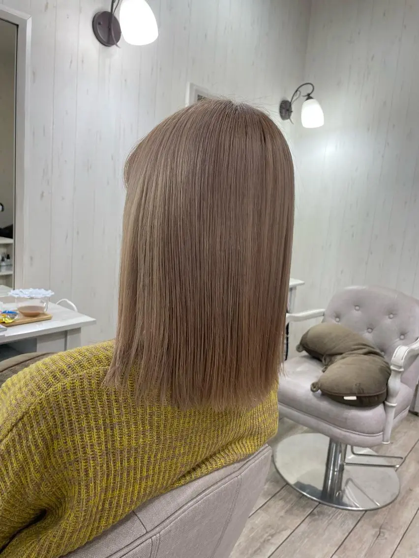 ミディアム ネモトメイナ🌿 今月末で退職しますのヘアスタイル