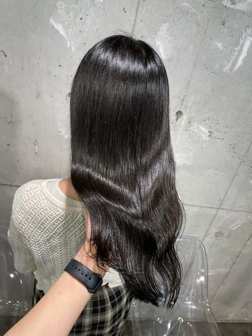 ロング カラー カット ヘアカラー トリートメント ヘッドスパ ヘアセット ベージュカラー💖 やすひろのヘアスタイル