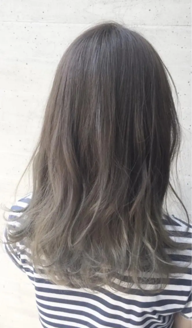 カラー カット ヘアカラー トリートメント 艶髪✴︎髪質改善 VERONIQUEのヘアスタイル