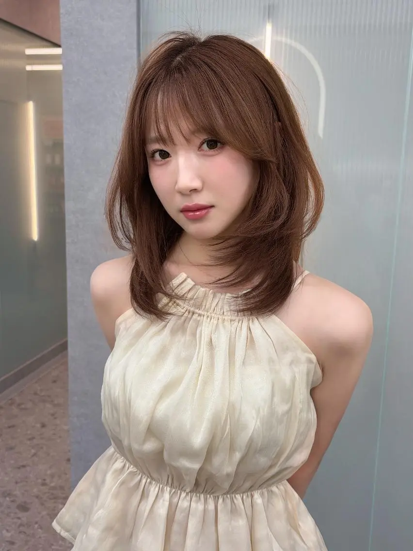 ミディアム ミディアムレイヤー 韓国風ヘア レイヤーカット カット ヘアカラー トリートメント 楠田 美空のヘアスタイル