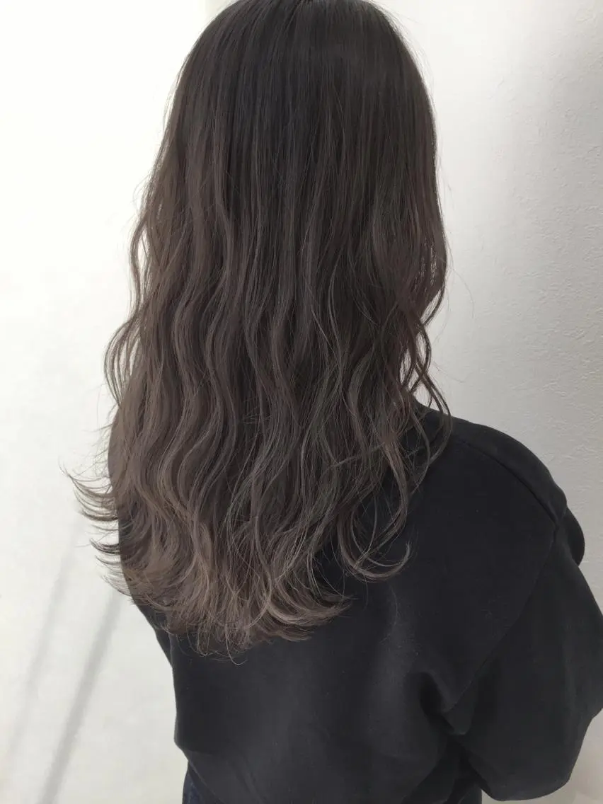 ミディアム Noe心斎橋 堀田 朋宏のヘアスタイル