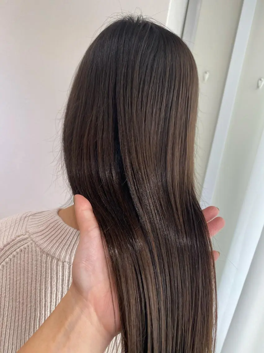 ロング カラー ヘアアレンジ トリートメント IVY villa Suzu.のヘアスタイル