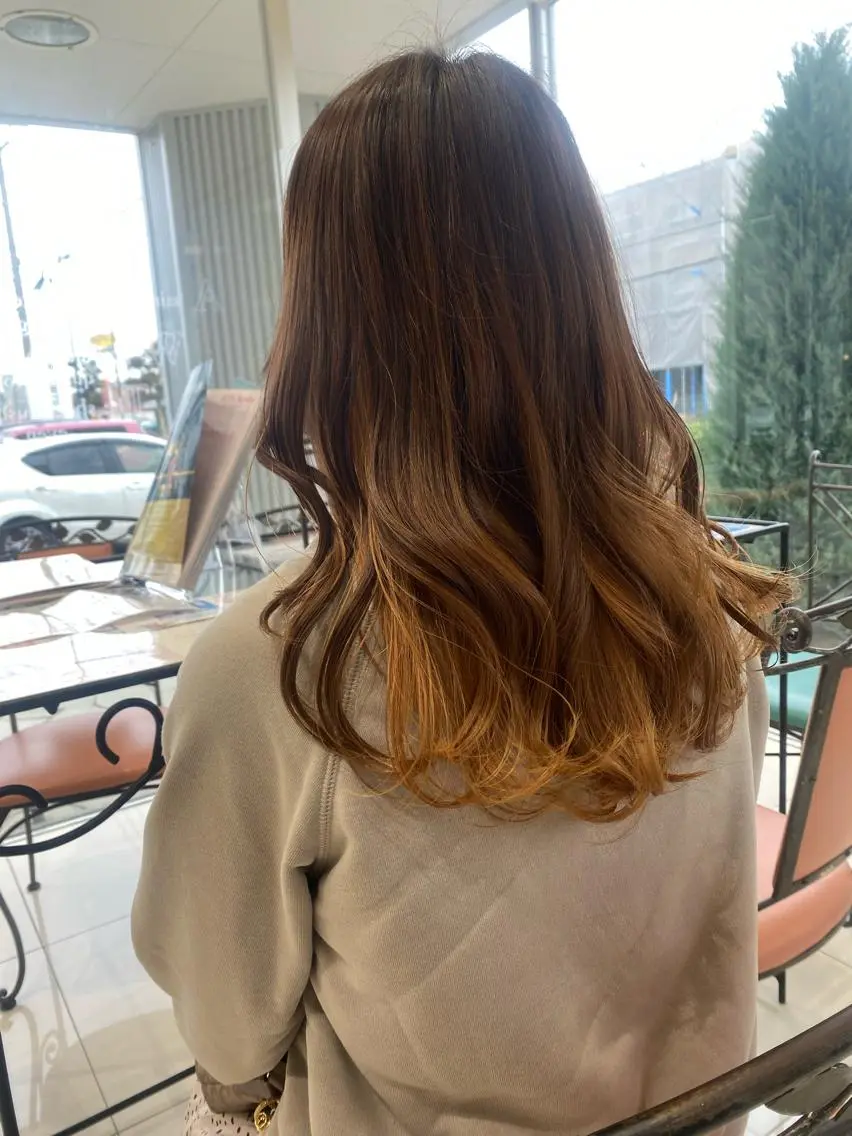 ロング カラー 髪質改善🫧ベージュ 椙山 響のヘアスタイル