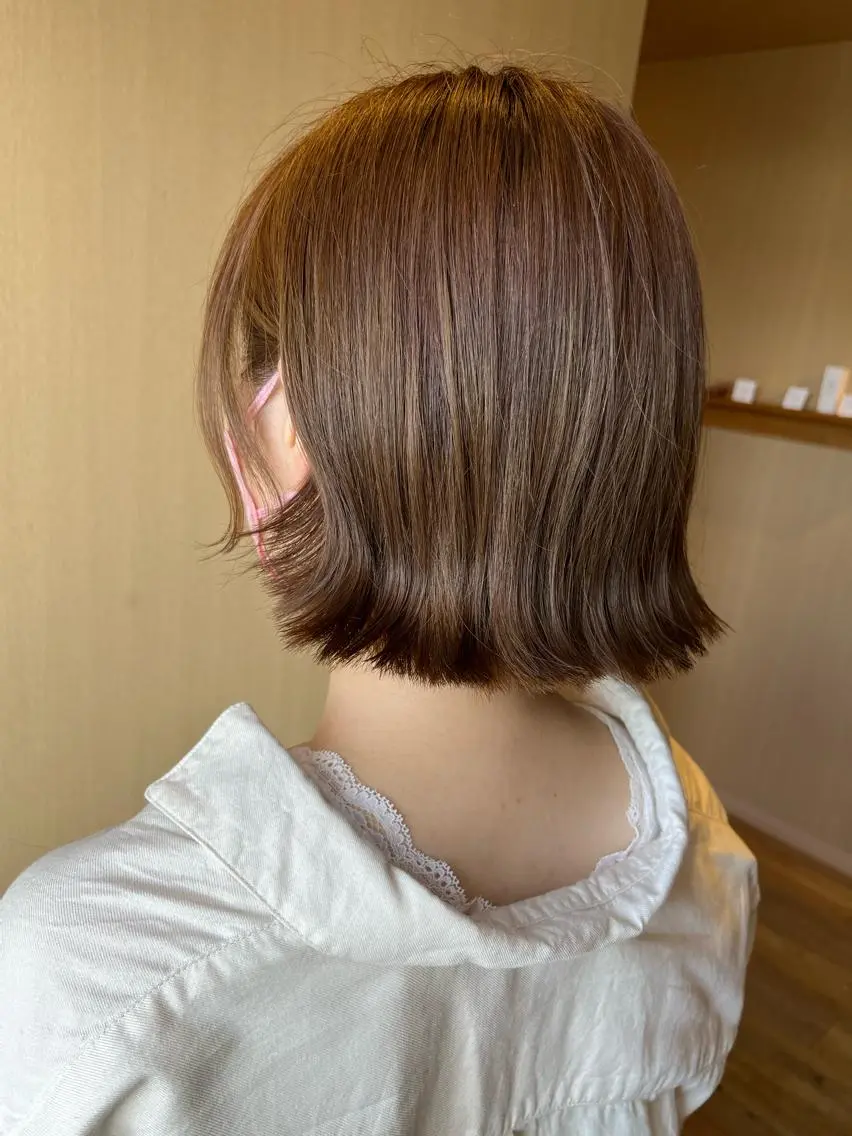 ショート カット 三上 由貴のヘアスタイル