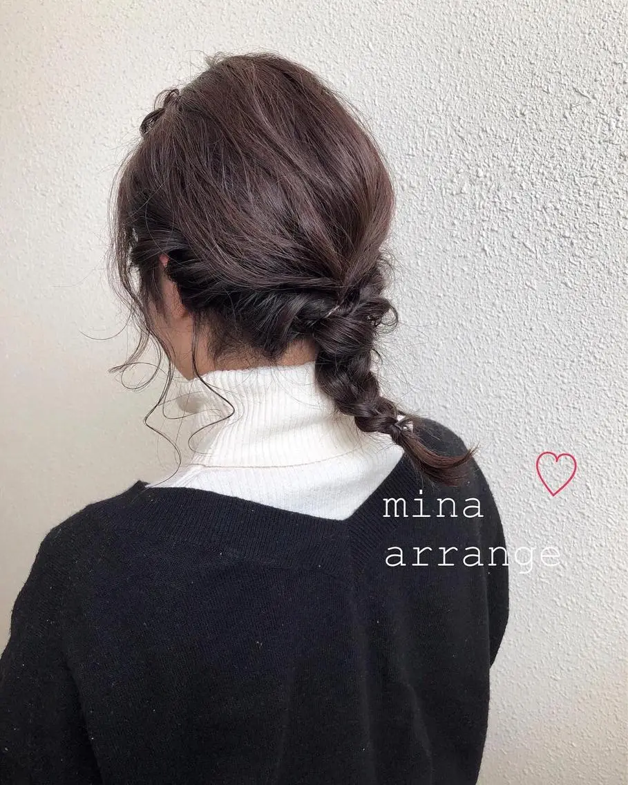 ミディアム カラー ヘアアレンジ ヘアカラー トリートメント ヘアセット ツキノキ ミナのヘアスタイル