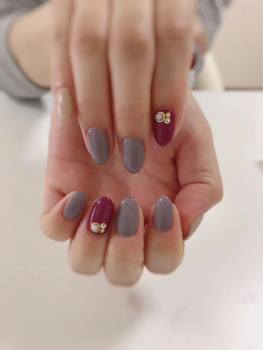 ネイル アートネイル 長さ出し フットネイル グリーン ニュアンスネイル Lily Roseスタッフ一同のマツエク・マツパデザイン