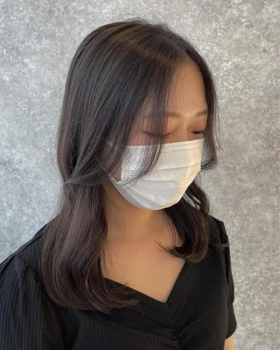 ロング カラー アッシュ 透明感カラー 顔まわりレイヤー レイヤーカット たなか りなのヘアスタイル