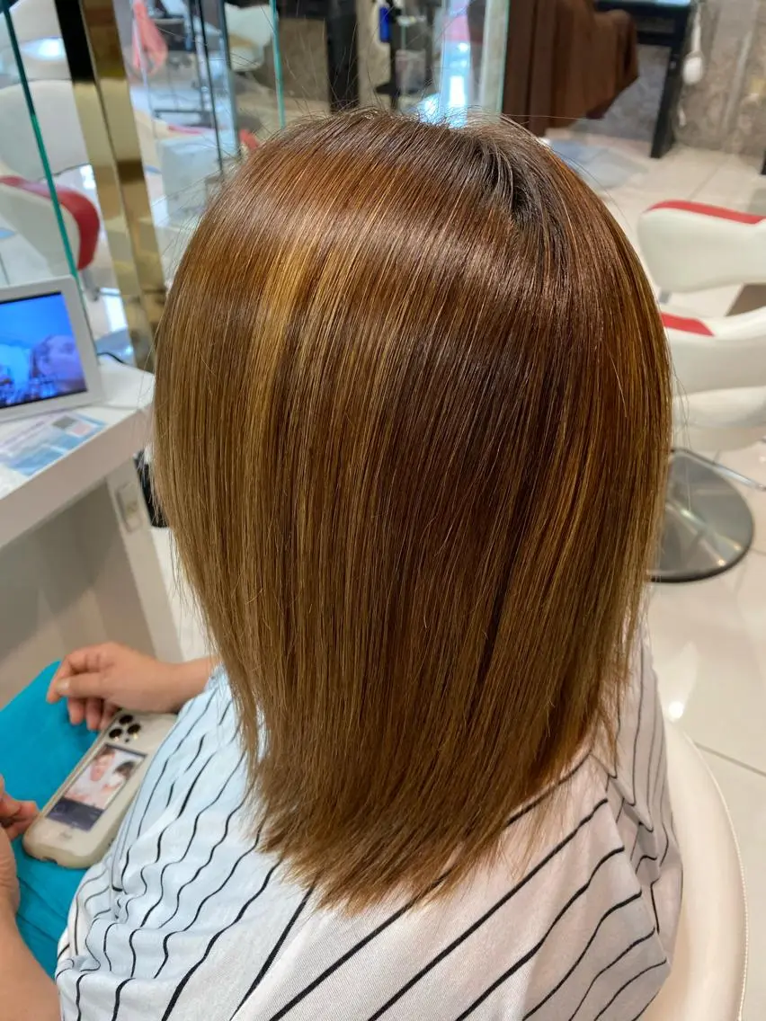 ミディアム ハイライト 髪質改善・縮毛矯正 大石　郷のヘアスタイル