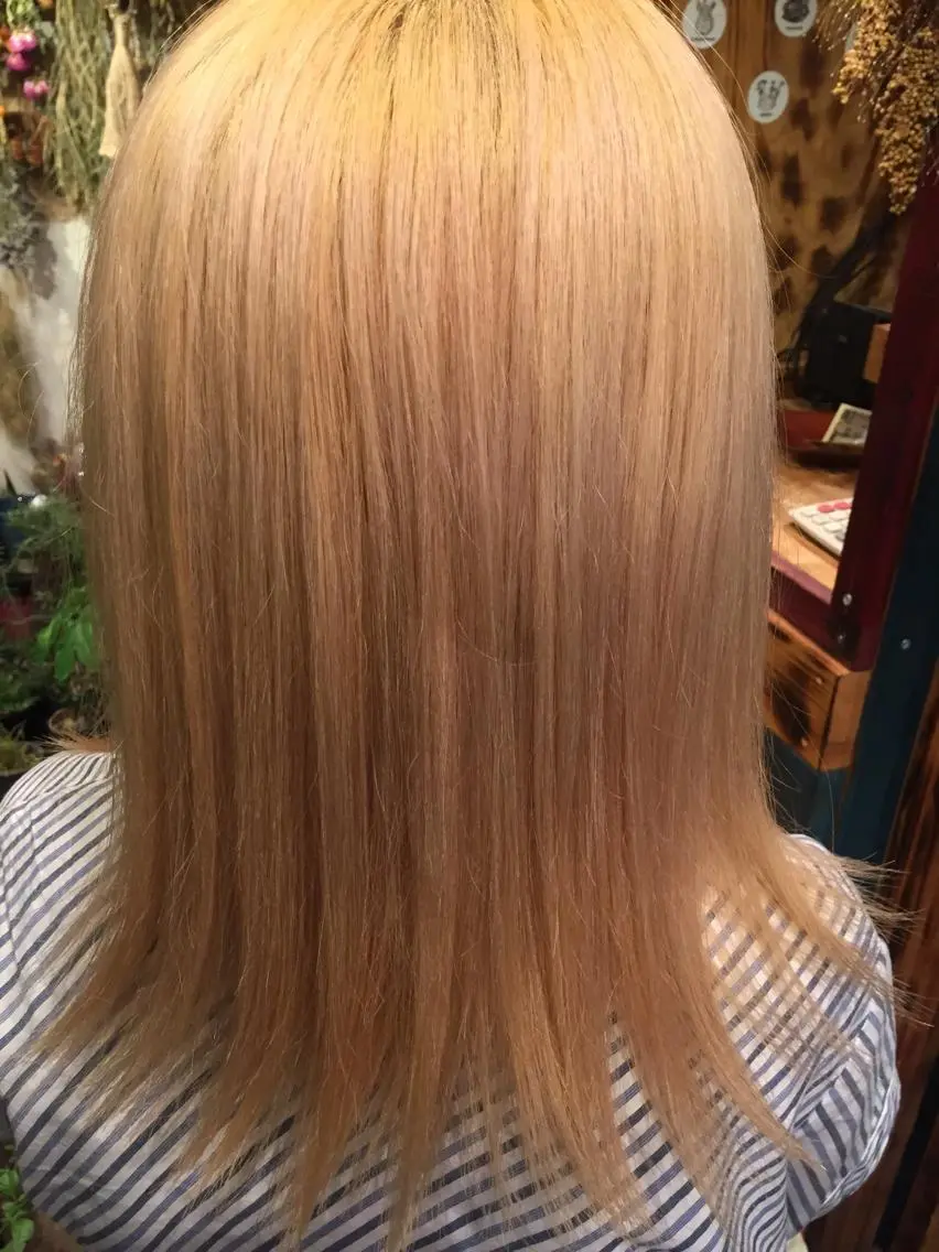 ミディアム セミロング カラー パーマ ヘアアレンジ ✨落ち着いた接客 💡高橋優也💡のヘアスタイル