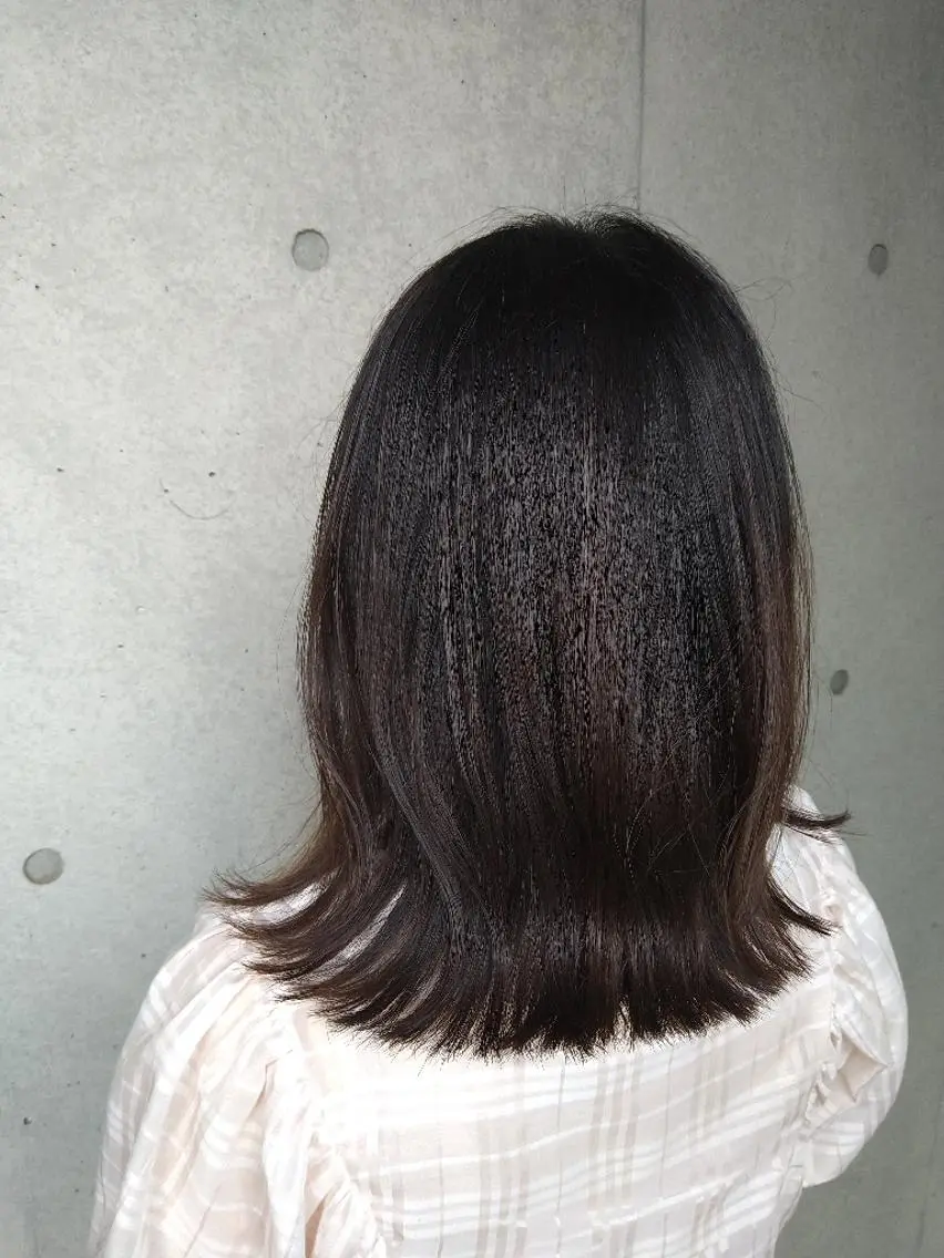 ミディアム 外ハネヘア ducca/ kariyaのヘアスタイル