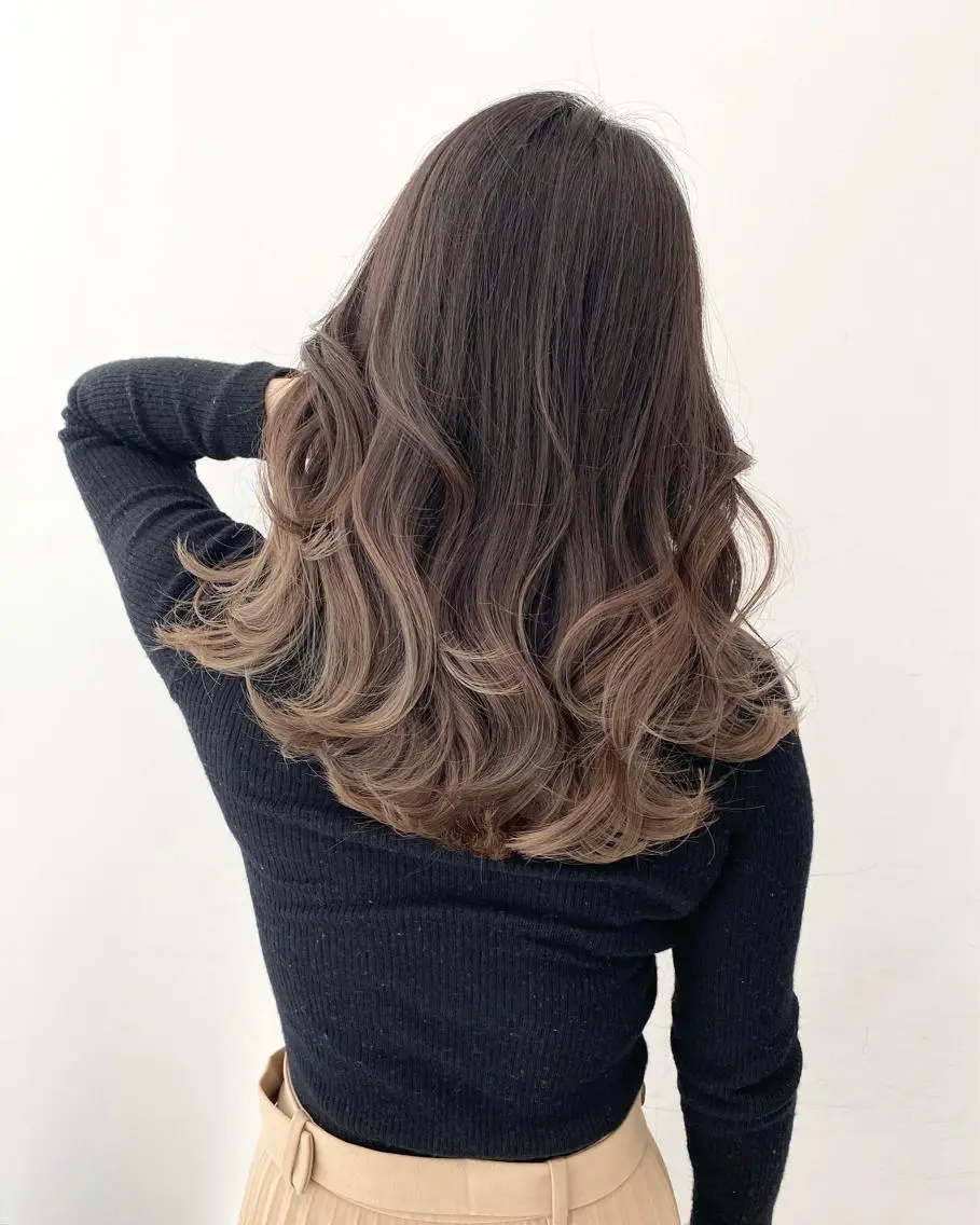 ロング カラー パーマ ヘアアレンジ 透明感カラー ハイライトカラー ハイライト 【公式】amble luxe池袋東口🩷のヘアスタイル