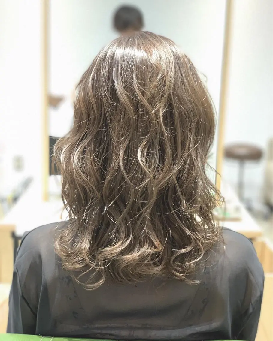 セミロング topstylist 満足度⭐️堀川星哉のヘアスタイル