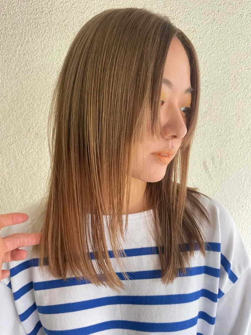 ミディアム カラー カット ヘアカラー トリートメント suvvy hairsalonのヘアスタイル