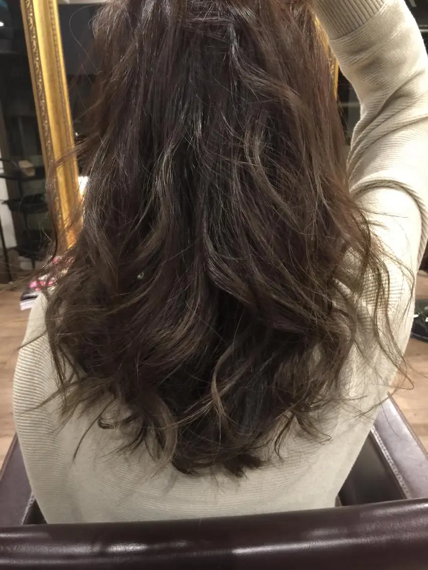 セミロング カラー グレージュ 美髪・艶髪特化美容師 RYOJIのヘアスタイル
