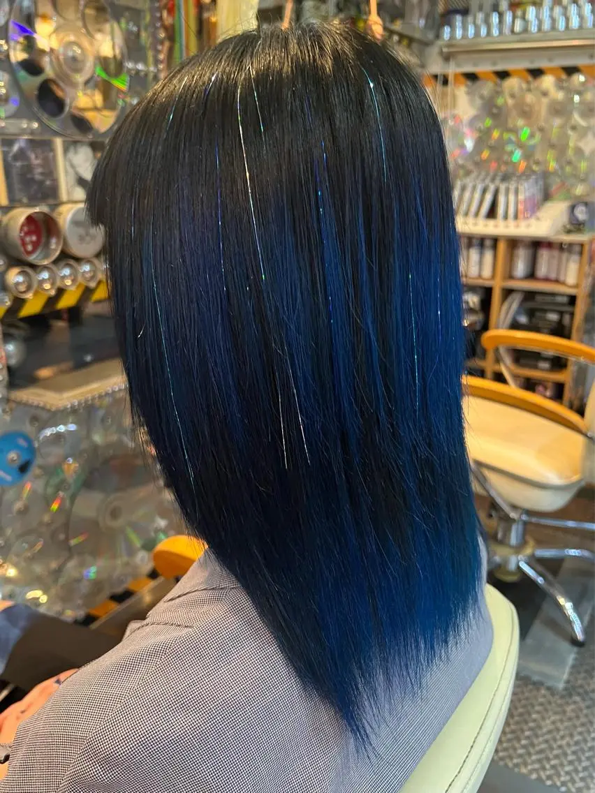 ミディアム KOYA コヤのヘアスタイル