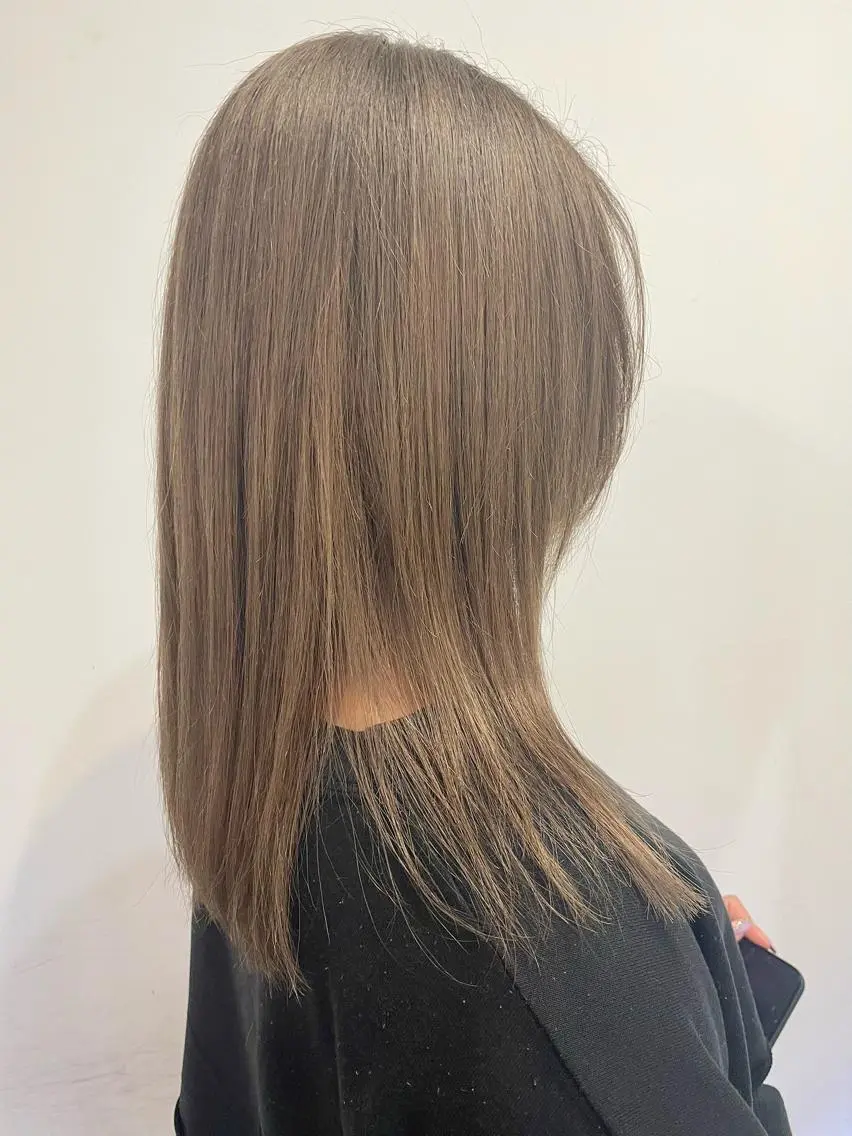 ミディアム カラー ヘアアレンジ 🎀レイヤー 透明感 カラーyuuri🎀のヘアスタイル