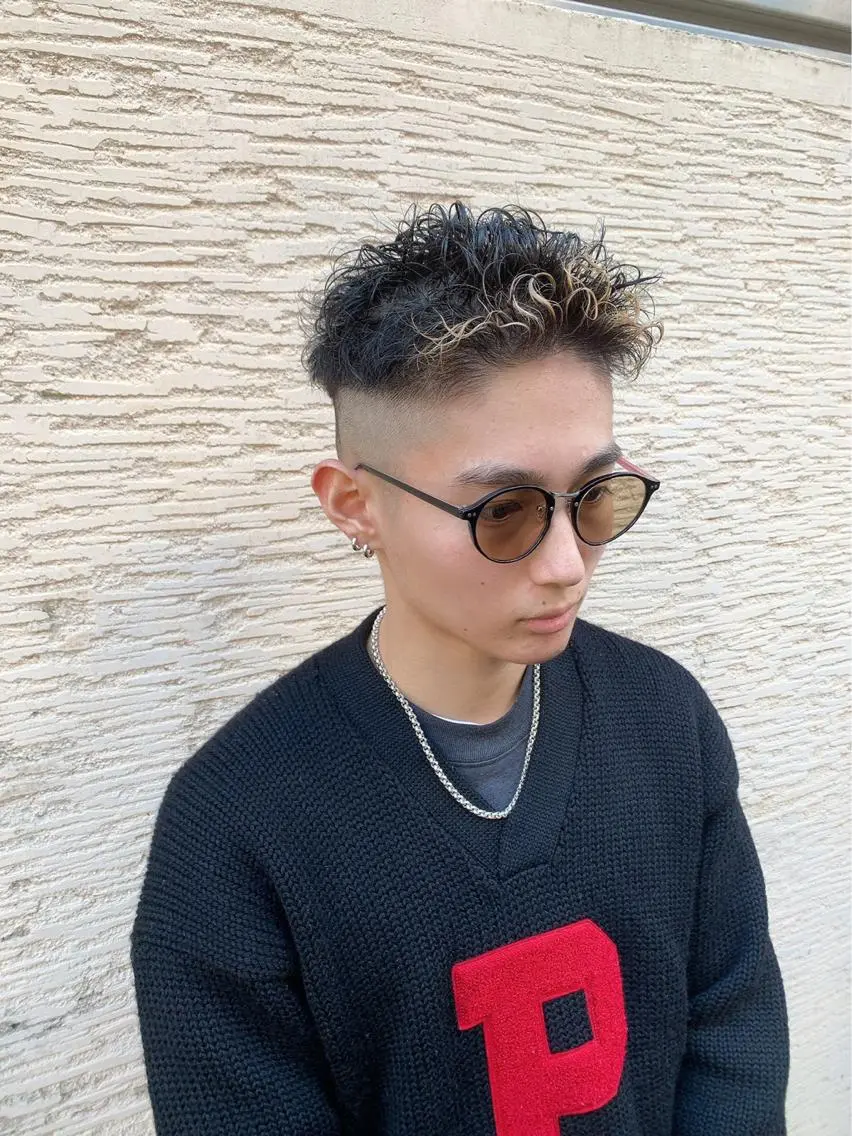 ショート バレイヤージュ特化/ アキラのヘアスタイル