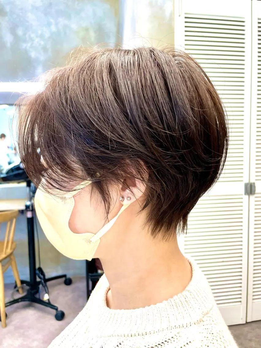 ショート カラー カット ヘアカラー トリートメント 色気レイヤー& ショートはお任せ🌟のヘアスタイル