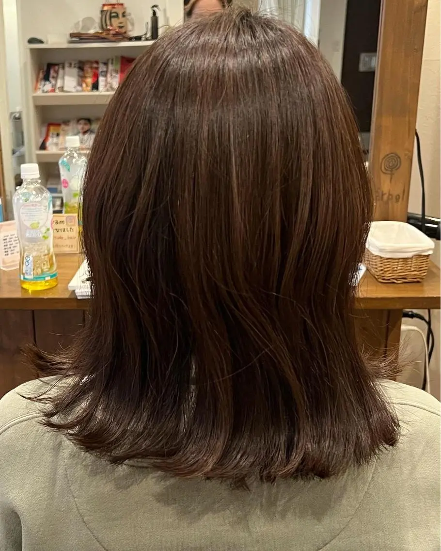 ミディアム 馬場 麻奈美のヘアスタイル