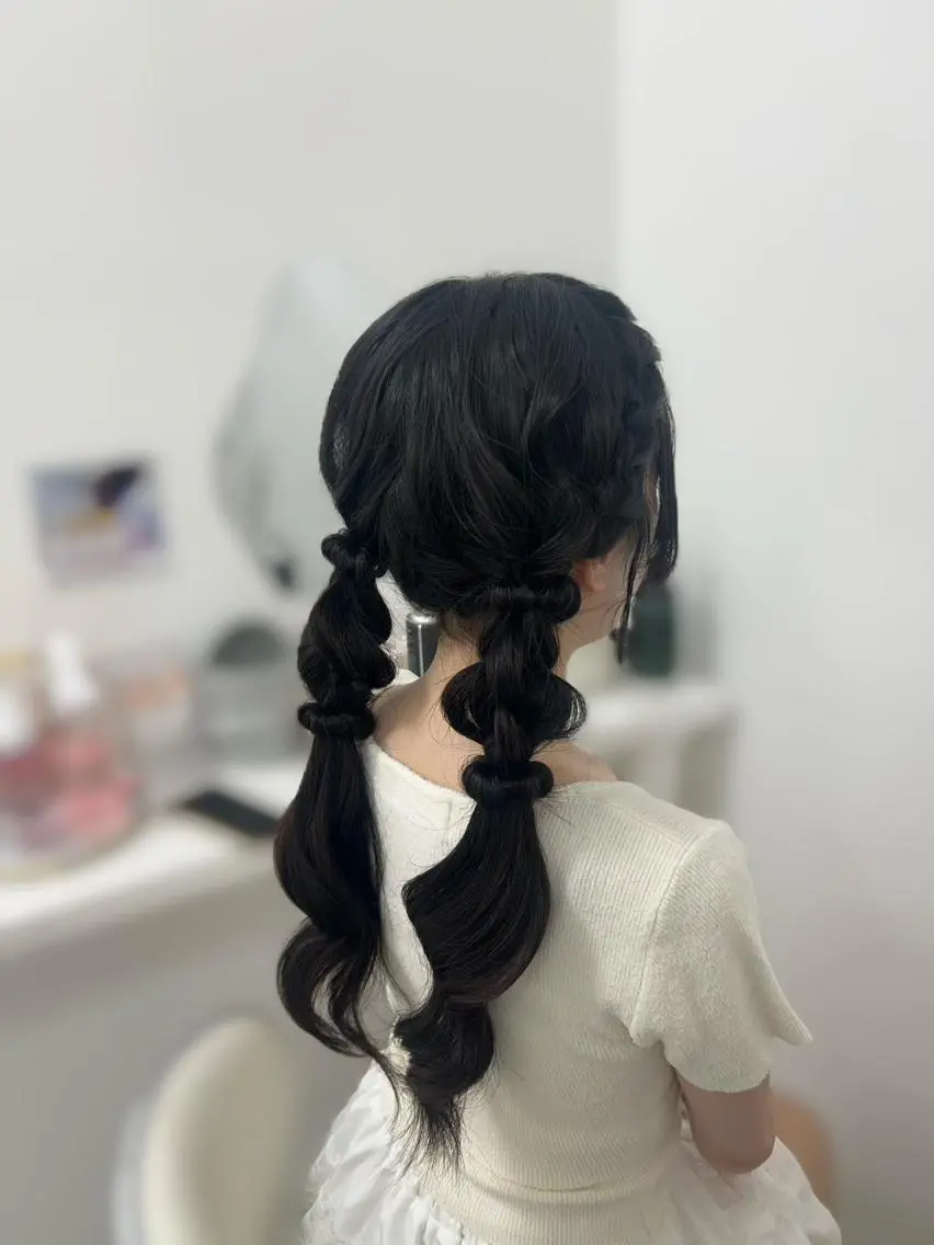 ヘアアレンジ 🪞Purasia. Yamaneのマツエク・マツパデザイン
