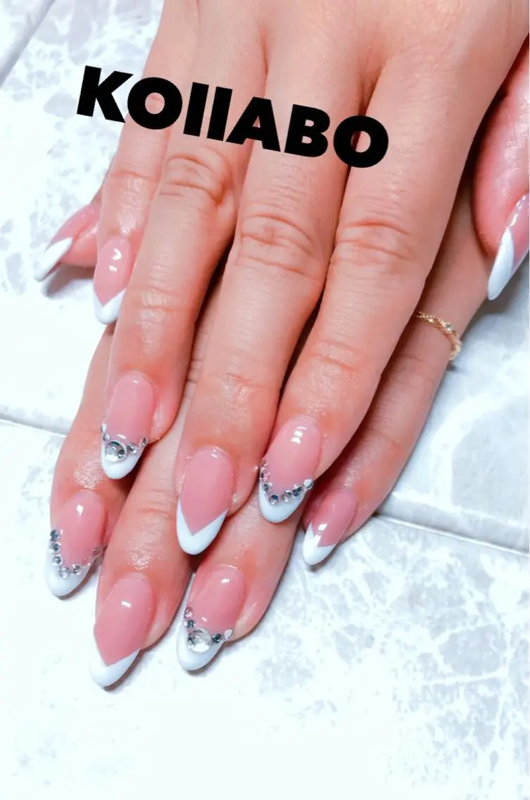 ネイル KOLLABO nailのネイルデザイン