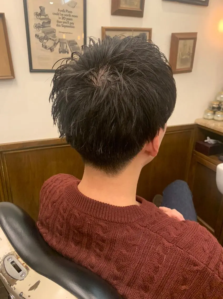 ショート 山内 敢史のヘアスタイル