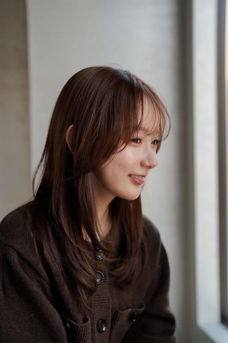 セミロング navile GINZAのヘアスタイル