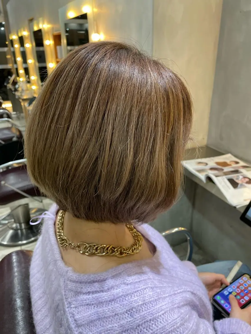ショート ボブ 岡田 駿也のヘアスタイル
