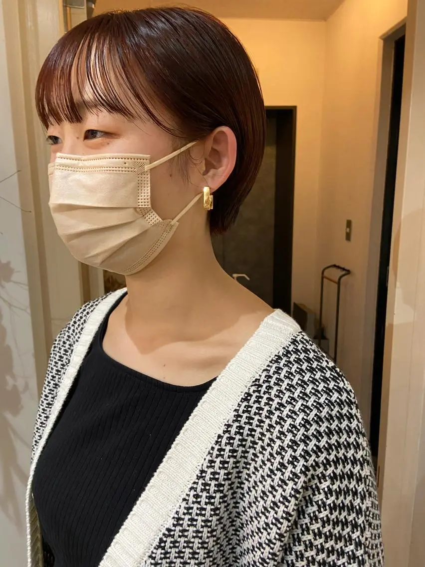 ショート カラー SALTWATER AYARIのヘアスタイル
