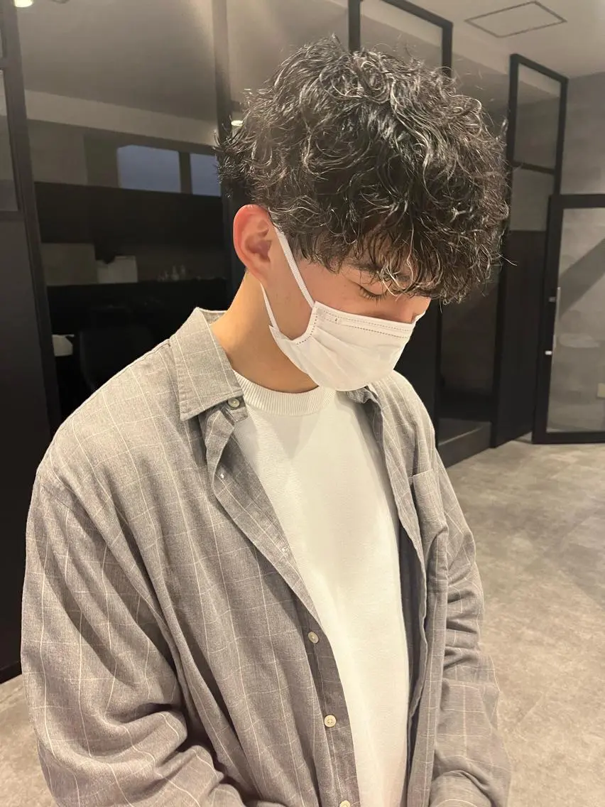 パーマ メンズ メンズパーマ 波巻きパーマ MIES amane(アマネ)のヘアスタイル