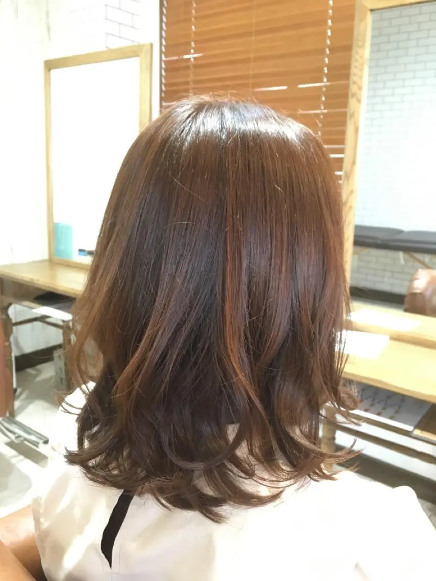 ミディアム カラー ブラウンカラー オレンジ オレンジブラウン fossette hair&eyeのマツエク・マツパデザイン
