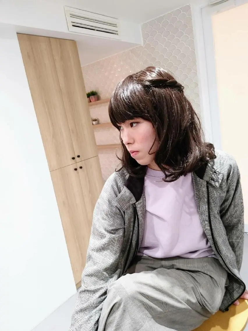 メンズ セミロング HORI 　tのヘアスタイル