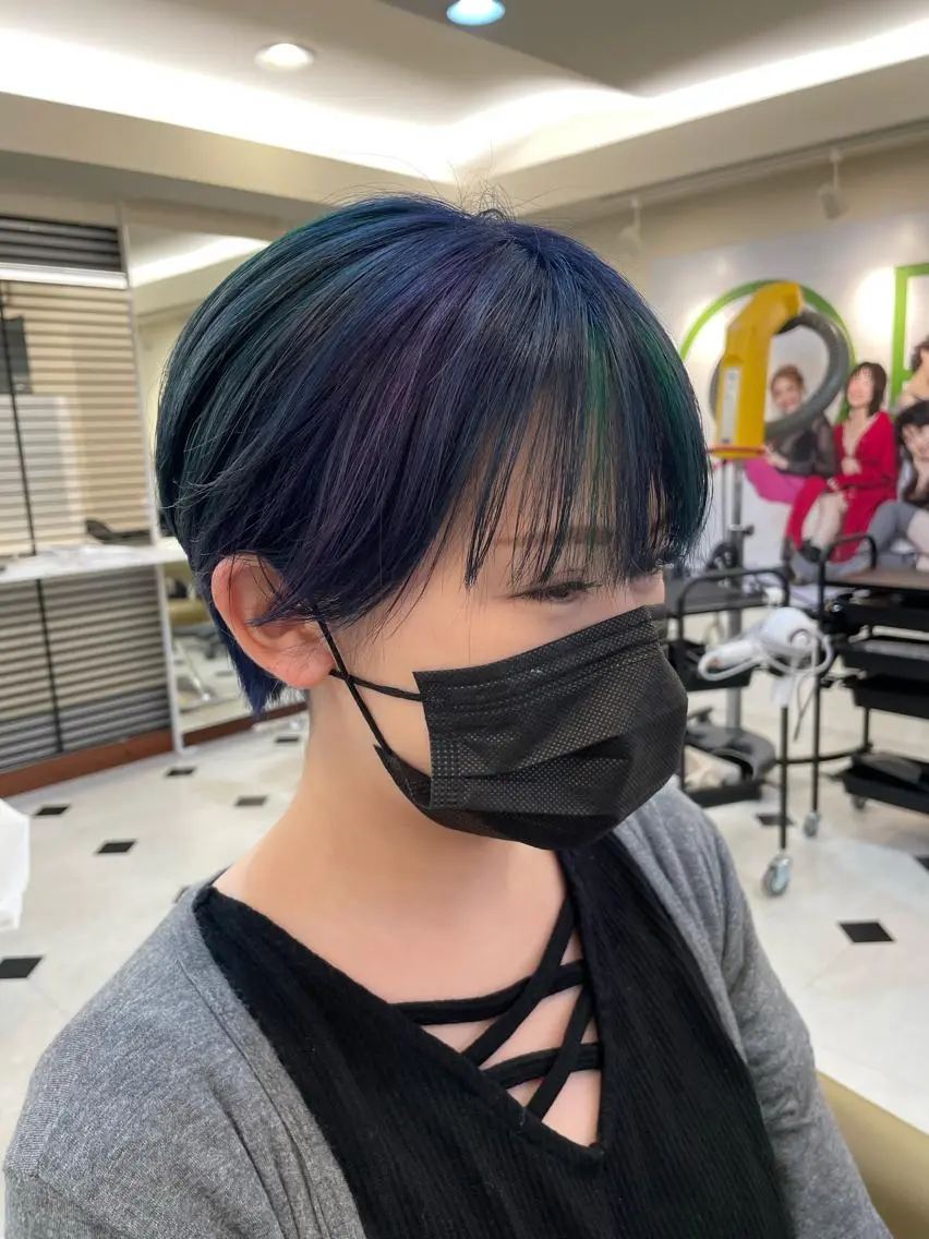 ショート カラー ダブルカラー ハイライトカラー ハイライト デジタルパーマ特化 杉浦 夏生のヘアスタイル