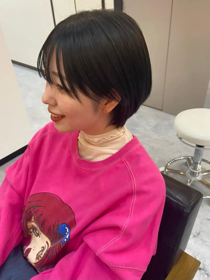 ショート カット 田中 あやなのヘアスタイル