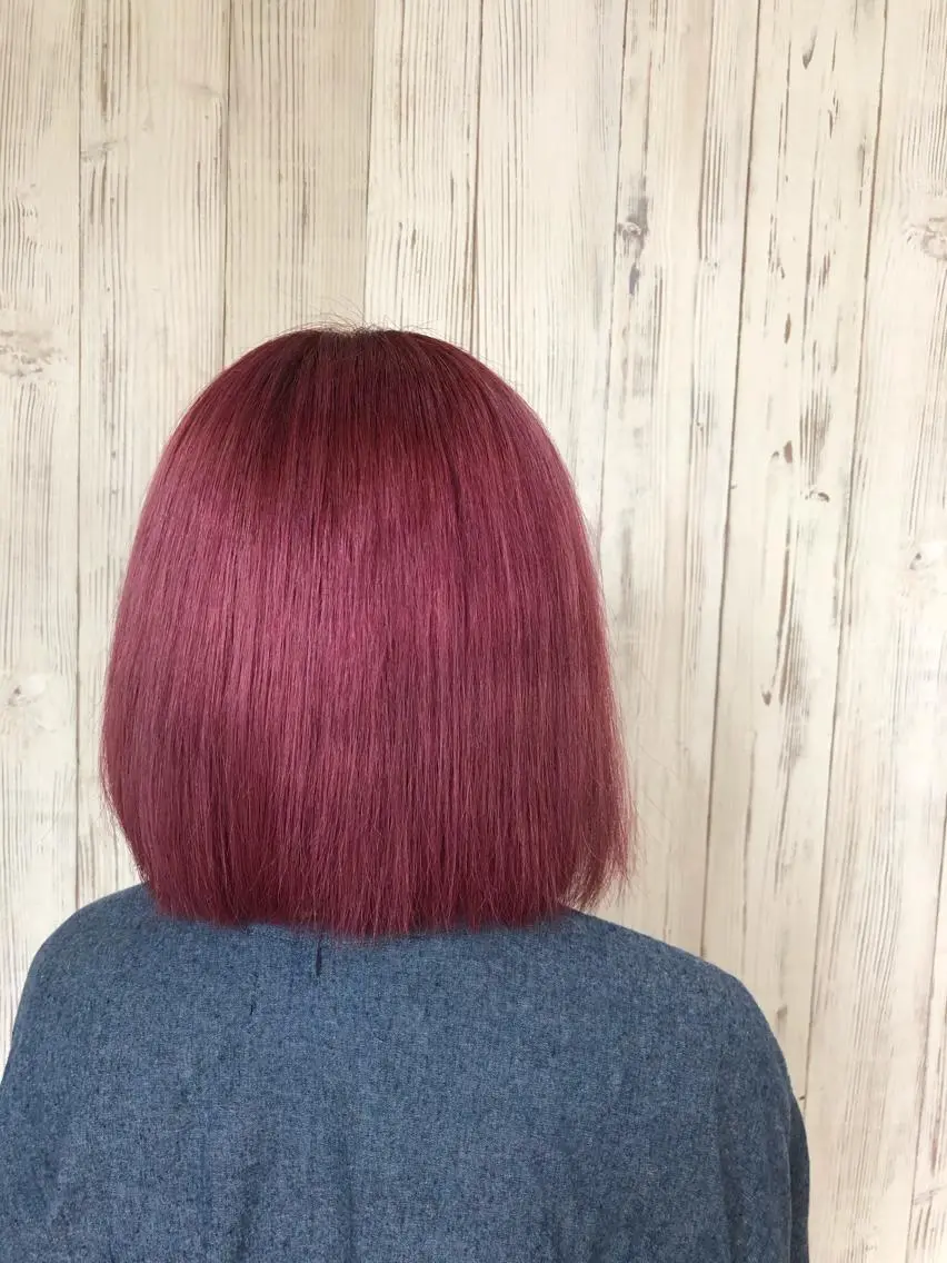 カラー ピンクカラー arisa .のヘアスタイル