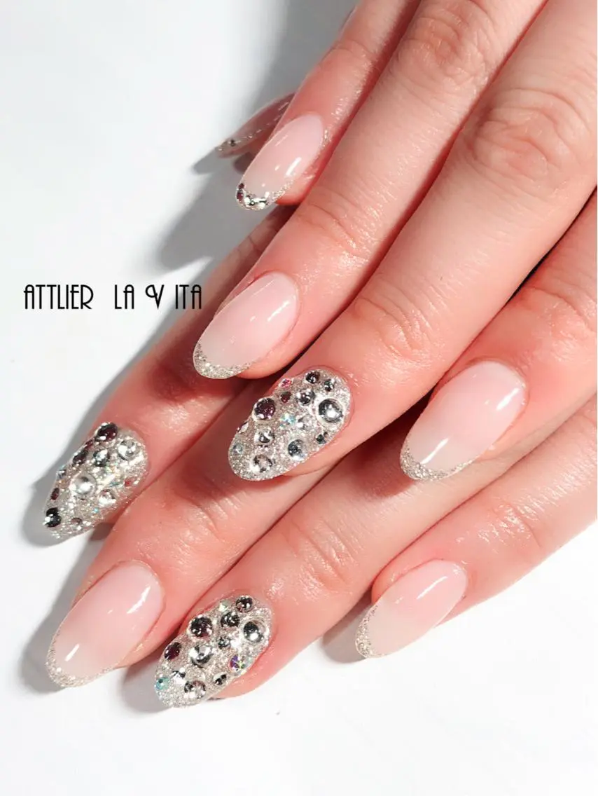 ネイル ピンク シルバー ハンドネイル lavita. mimuraのネイルデザイン
